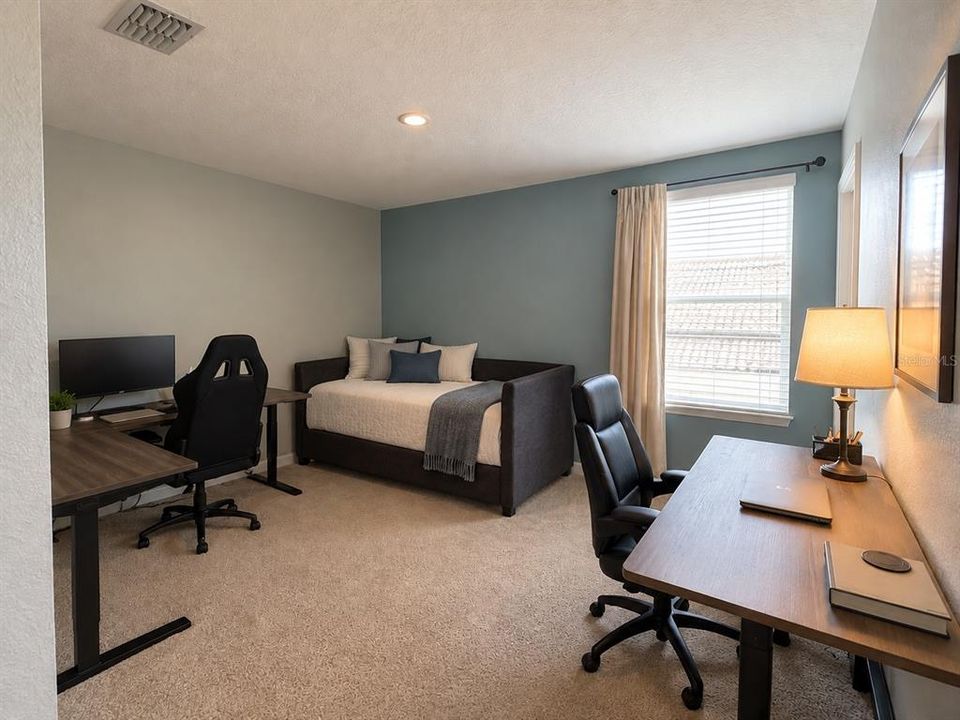 En Venta: $539,999 (5 camas, 3 baños, 3284 Pies cuadrados)