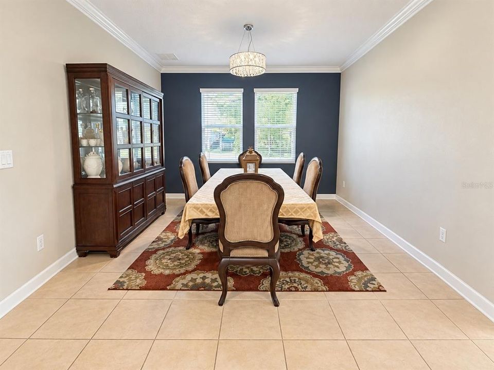 En Venta: $539,999 (5 camas, 3 baños, 3284 Pies cuadrados)