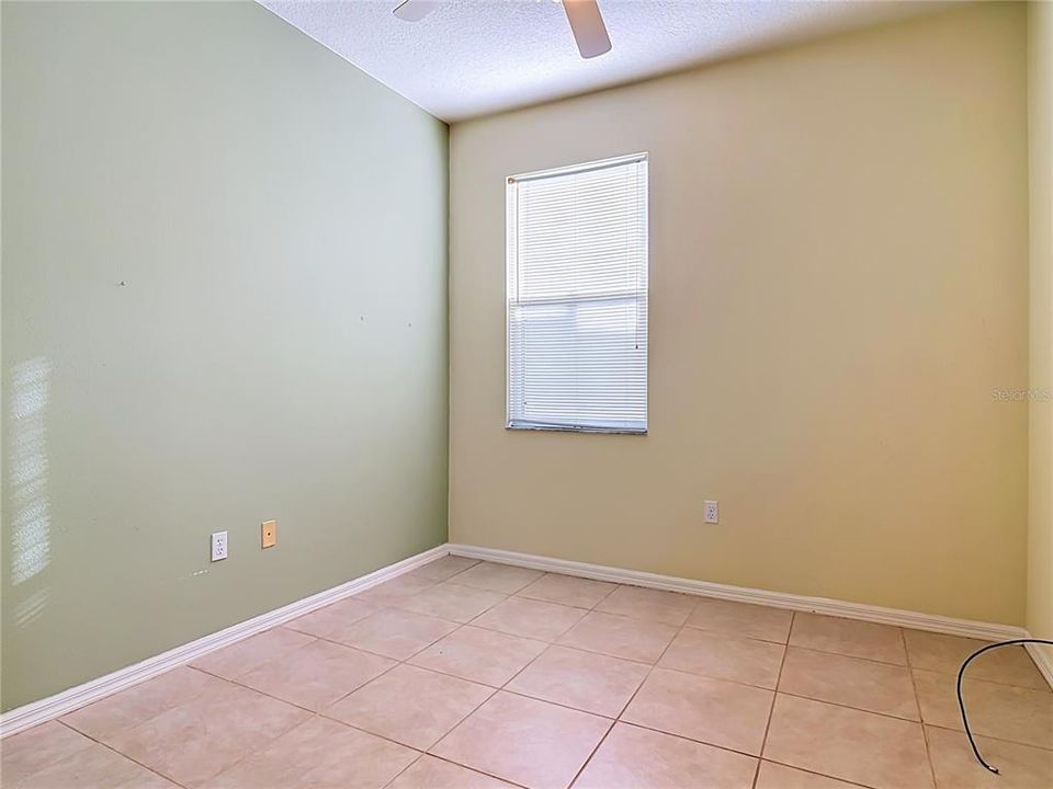 For Sale: $349,900 (3 beds, 2 baths, 1557 Square Feet)