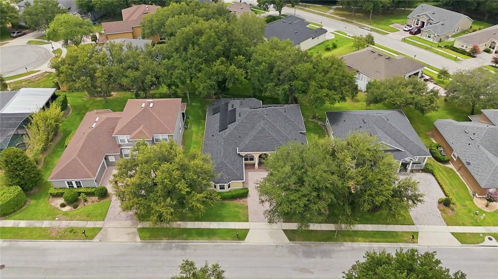 For Rent: $2,990 (4 beds, 3 baths, 2807 Square Feet)