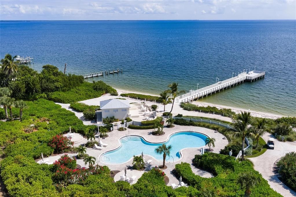 For Sale: $4,195,000 (3 beds, 4 baths, 3384 Square Feet)