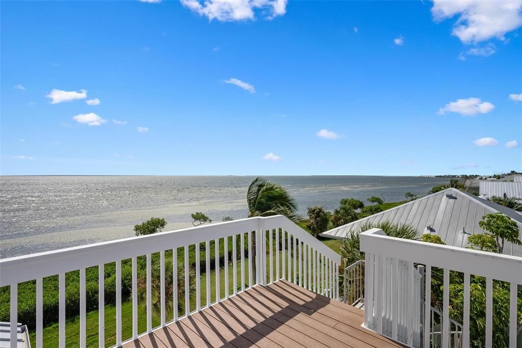 For Sale: $4,195,000 (3 beds, 4 baths, 3384 Square Feet)