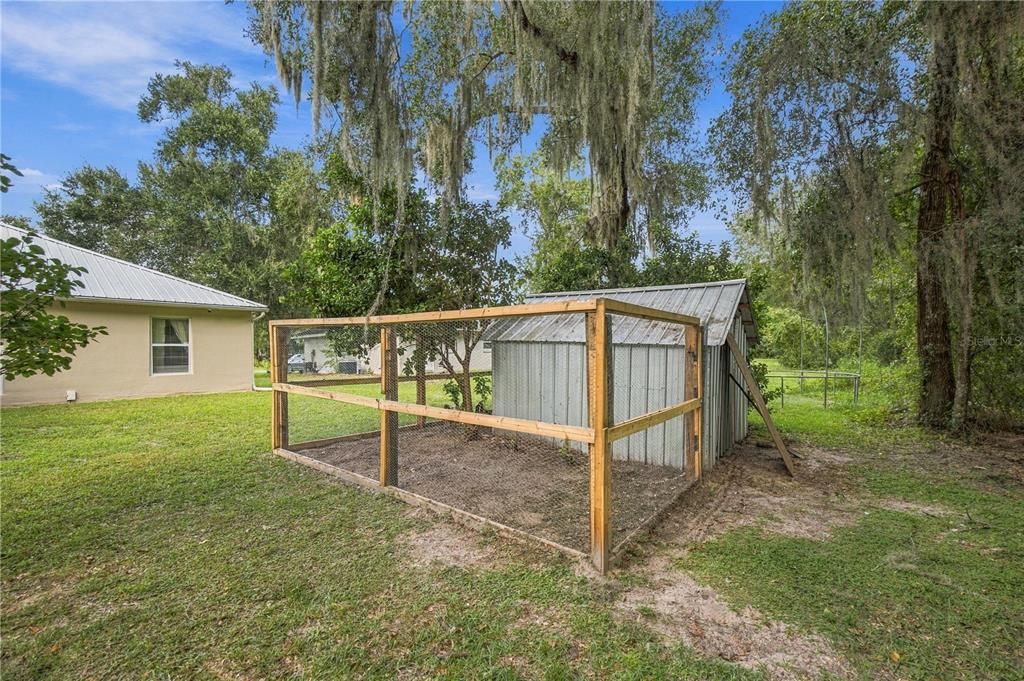 For Sale: $265,000 (3 beds, 2 baths, 1648 Square Feet)
