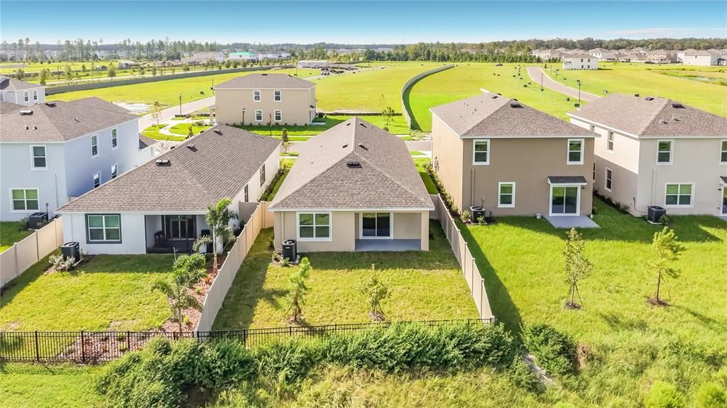 В аренду: $2,300 (3 спален, 2 ванн, 1560 Квадратных фут)