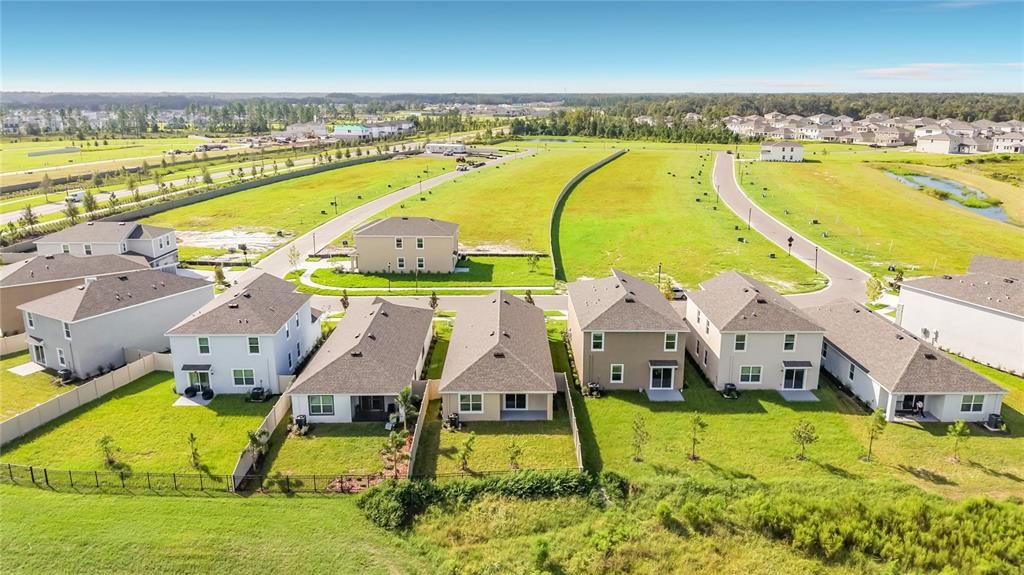 В аренду: $2,300 (3 спален, 2 ванн, 1560 Квадратных фут)