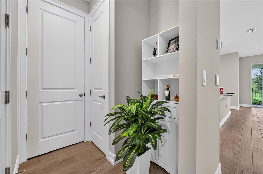На продажу: $350,000 (3 спален, 2 ванн, 1830 Квадратных фут)