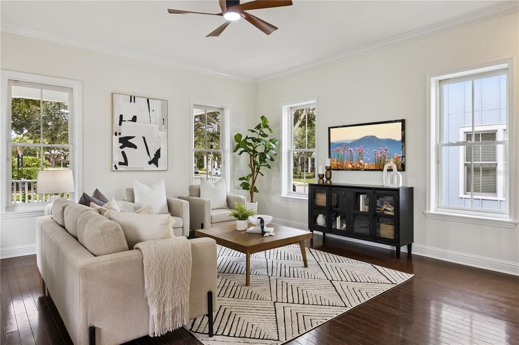 For Sale: $910,000 (3 beds, 2 baths, 1822 Square Feet)
