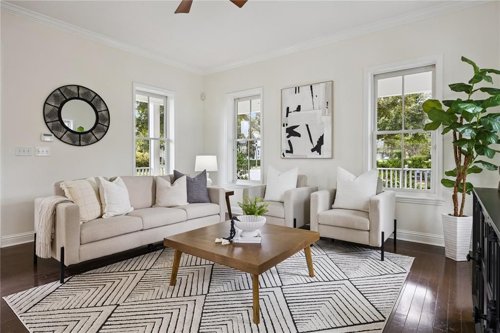 For Sale: $910,000 (3 beds, 2 baths, 1822 Square Feet)