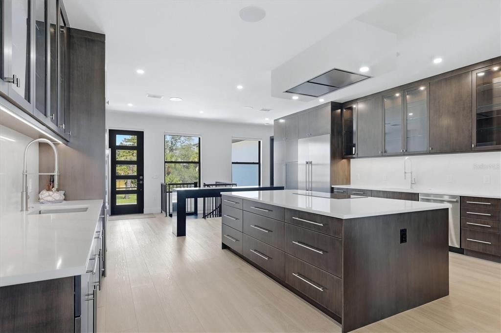 For Sale: $4,295,000 (4 beds, 4 baths, 2780 Square Feet)
