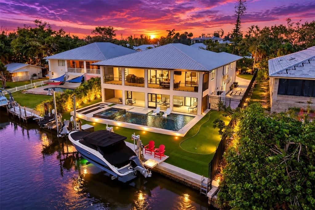 For Sale: $4,295,000 (4 beds, 4 baths, 2780 Square Feet)
