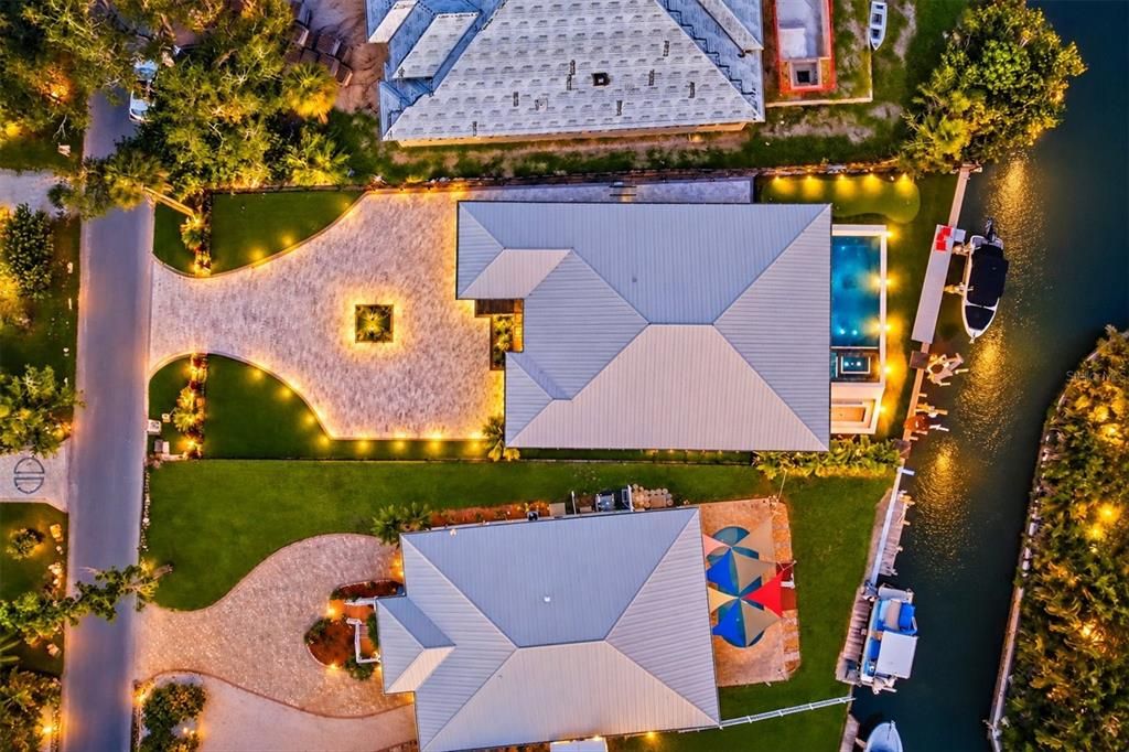 For Sale: $4,295,000 (4 beds, 4 baths, 2780 Square Feet)