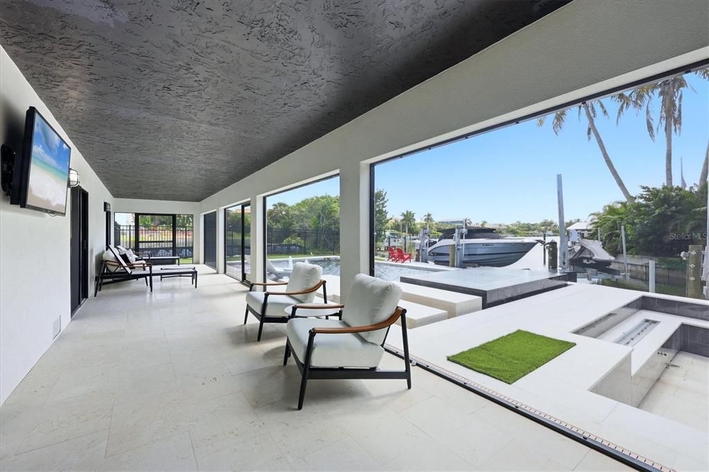 For Sale: $4,295,000 (4 beds, 4 baths, 2780 Square Feet)