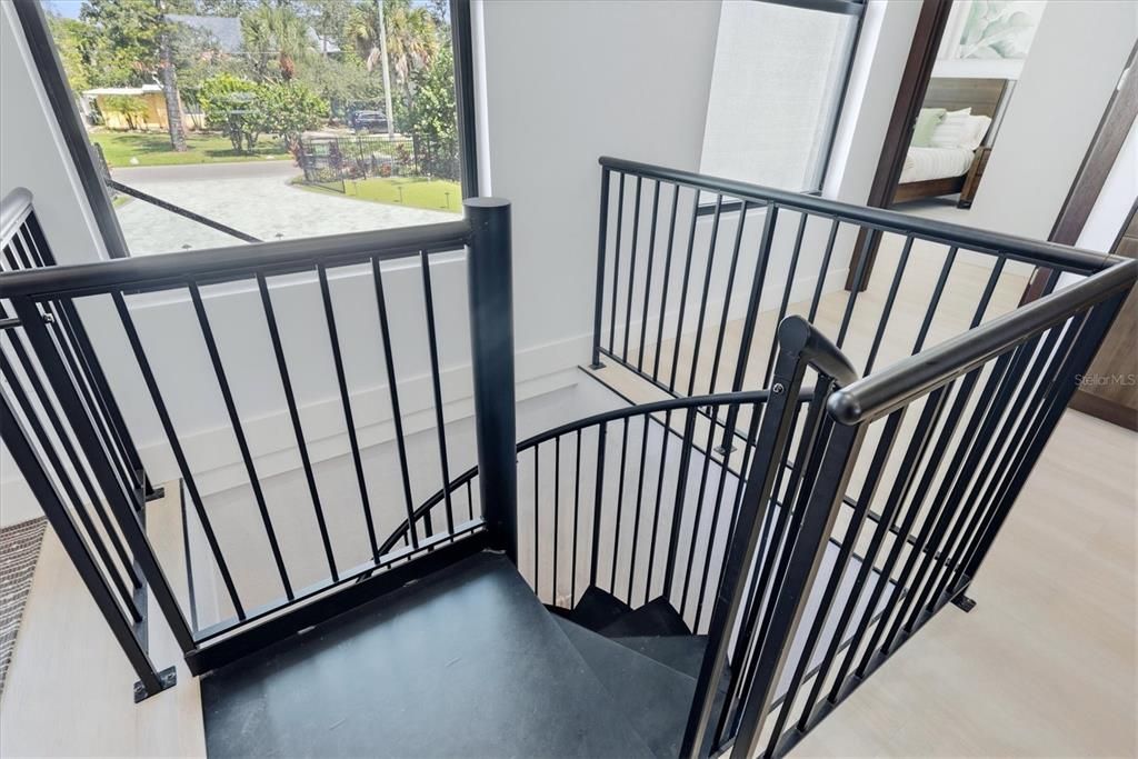 For Sale: $4,295,000 (4 beds, 4 baths, 2780 Square Feet)