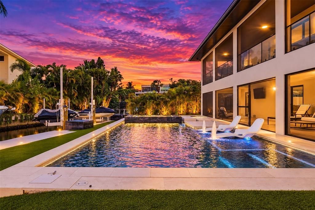 For Sale: $4,295,000 (4 beds, 4 baths, 2780 Square Feet)