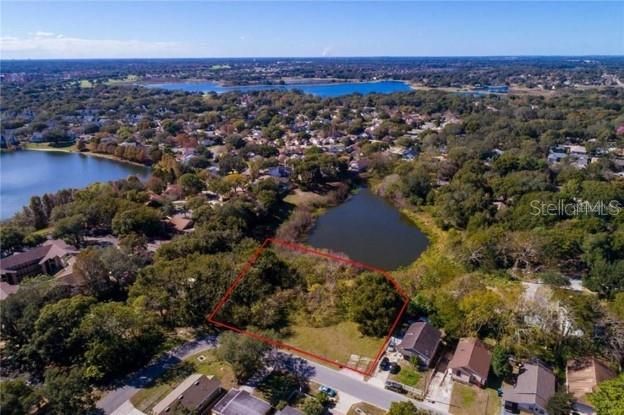 待售: $185,000 (1.08 acres)