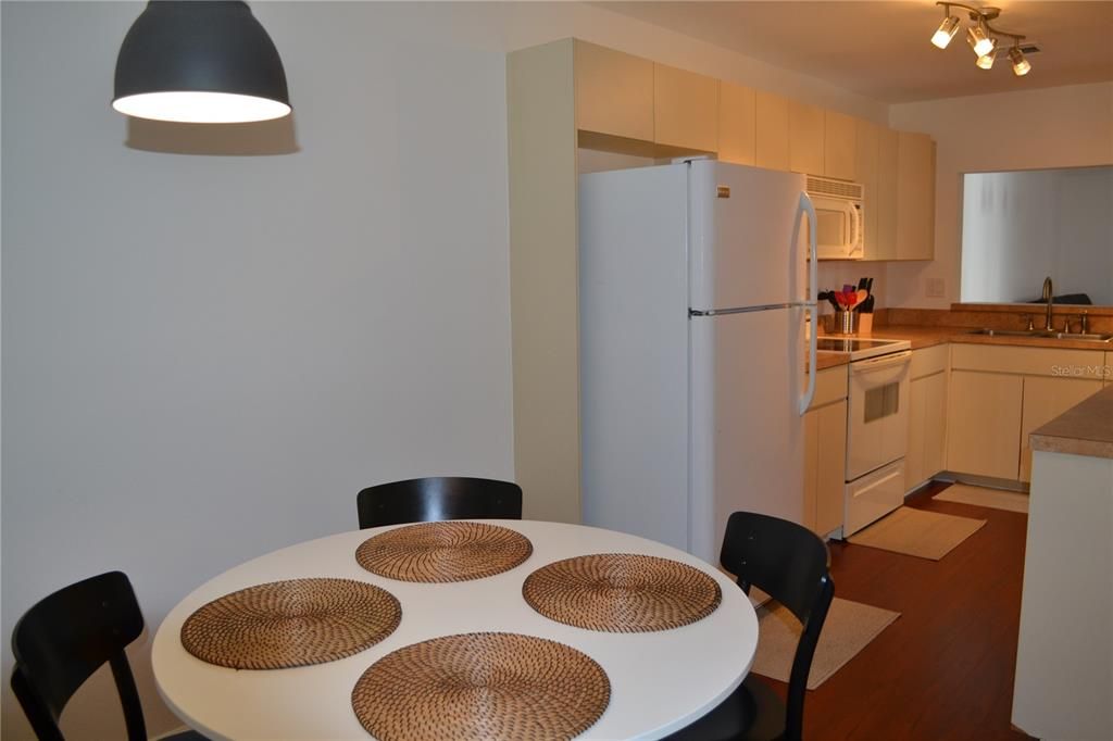 En Renta: $2,700 (2 camas, 2 baños, 1700 Pies cuadrados)