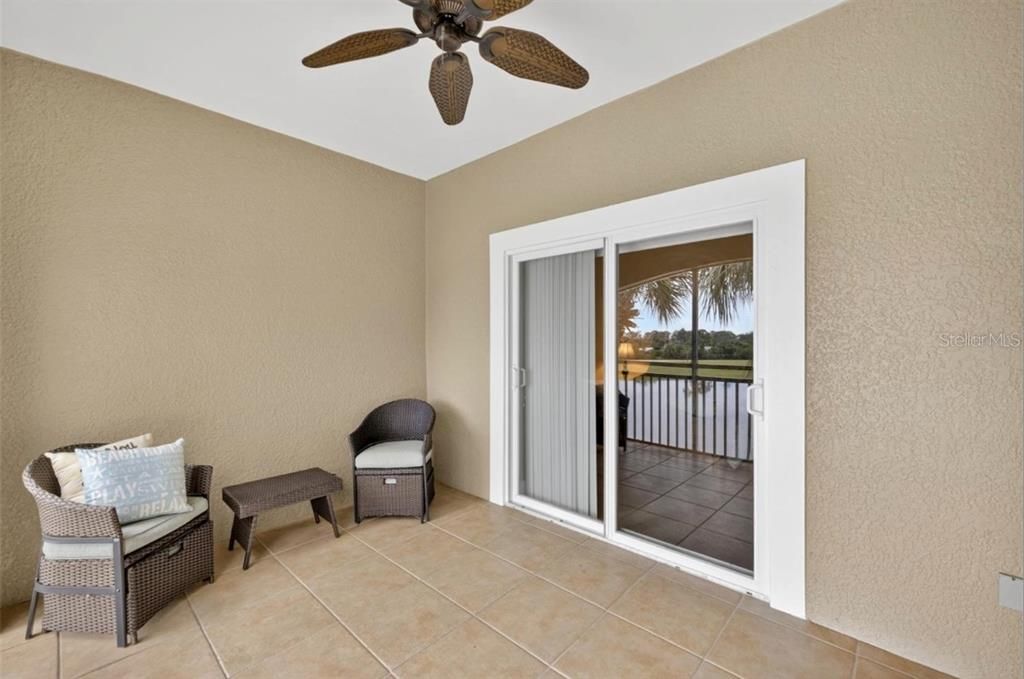 En Venta: $299,900 (3 camas, 2 baños, 2066 Pies cuadrados)