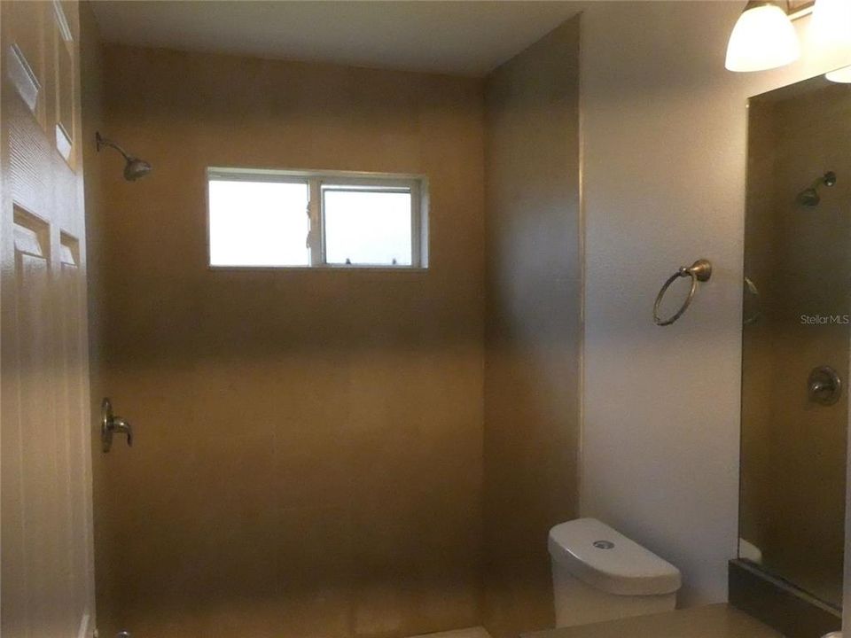 На продажу: $235,000 (3 спален, 2 ванн, 975 Квадратных фут)