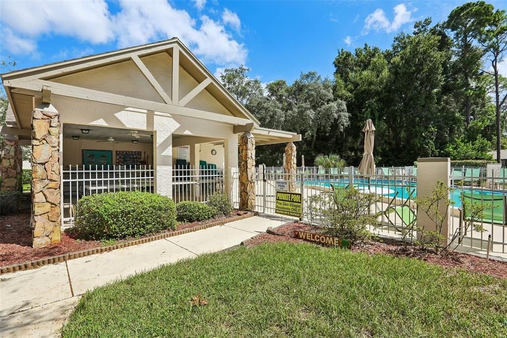 For Sale: $245,000 (2 beds, 2 baths, 1090 Square Feet)