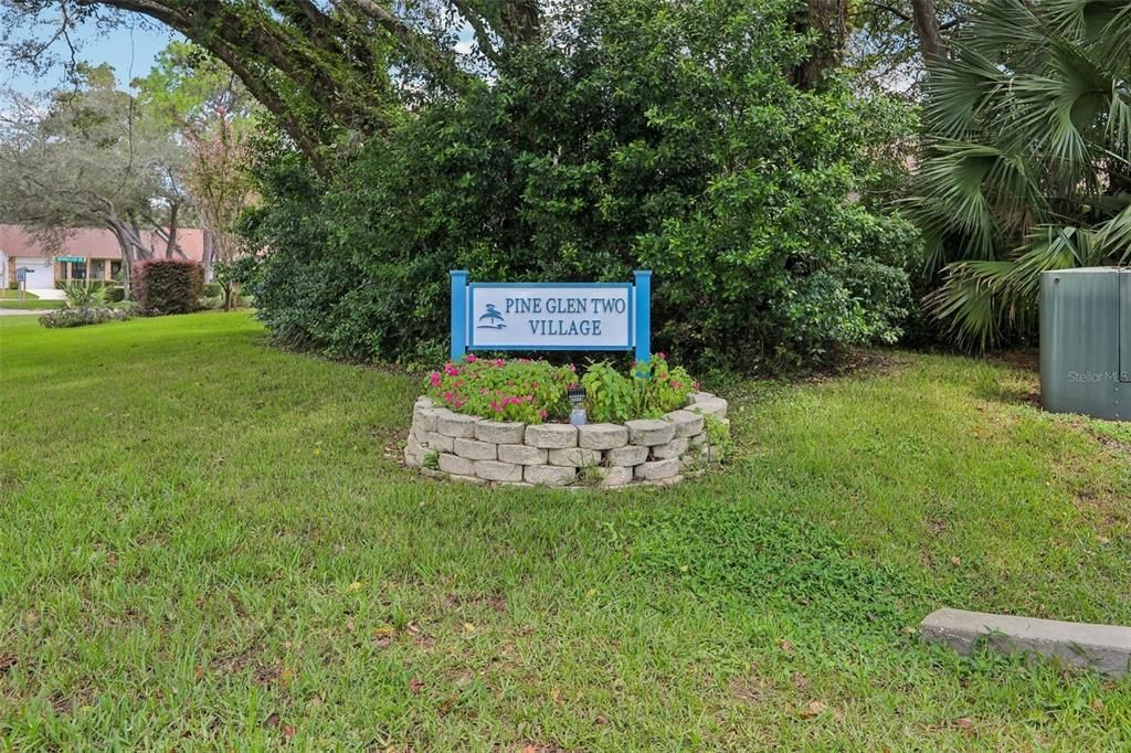 For Sale: $245,000 (2 beds, 2 baths, 1090 Square Feet)