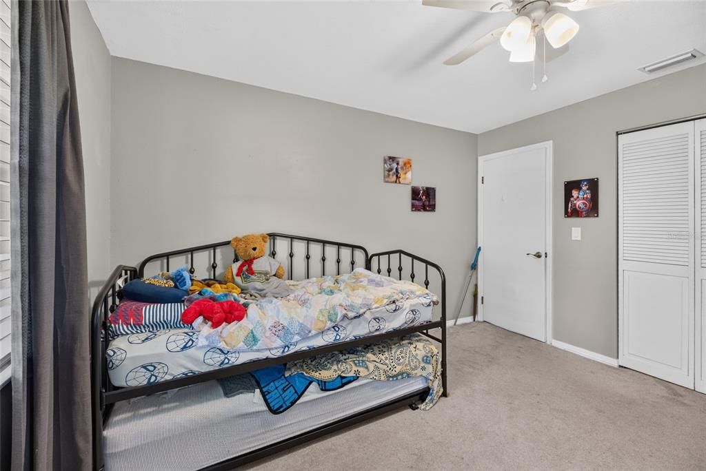 For Sale: $395,000 (3 beds, 2 baths, 1867 Square Feet)
