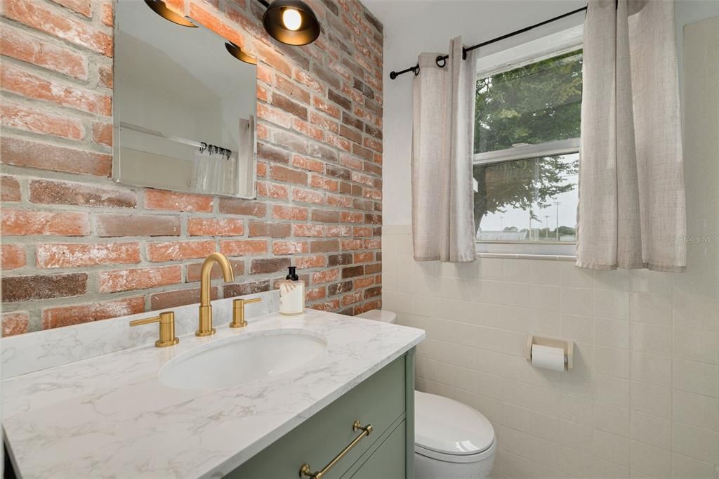 For Sale: $475,000 (4 beds, 2 baths, 1490 Square Feet)