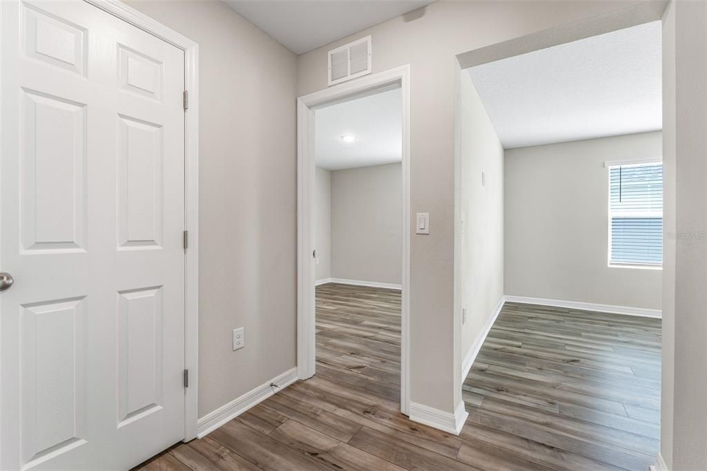 For Sale: $465,000 (5 beds, 3 baths, 2453 Square Feet)