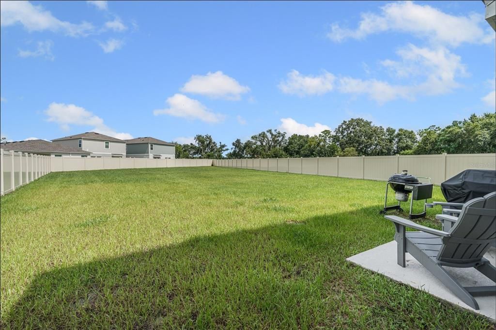 For Sale: $465,000 (5 beds, 3 baths, 2453 Square Feet)