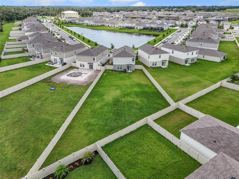 For Sale: $465,000 (5 beds, 3 baths, 2453 Square Feet)