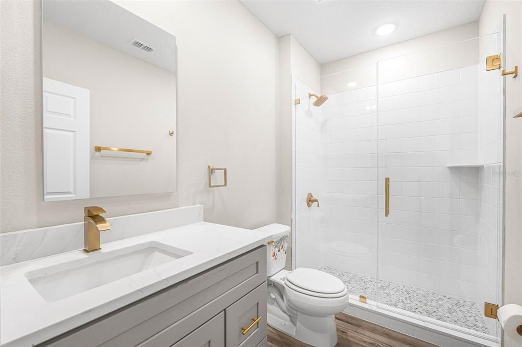 For Sale: $465,000 (5 beds, 3 baths, 2453 Square Feet)