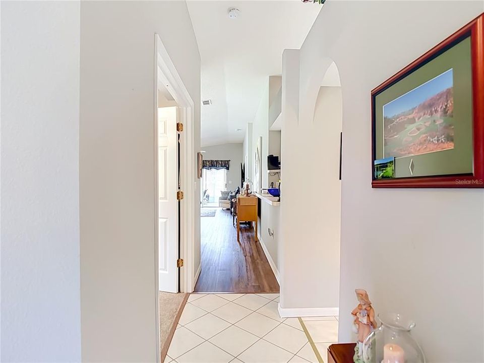 En Venta: $234,500 (2 camas, 2 baños, 1292 Pies cuadrados)