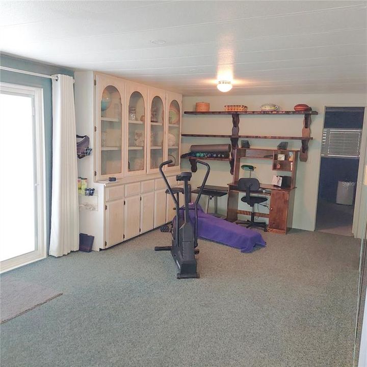 For Sale: $310,000 (2 beds, 2 baths, 1368 Square Feet)