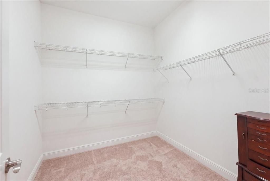 For Sale: $262,500 (2 beds, 2 baths, 1261 Square Feet)