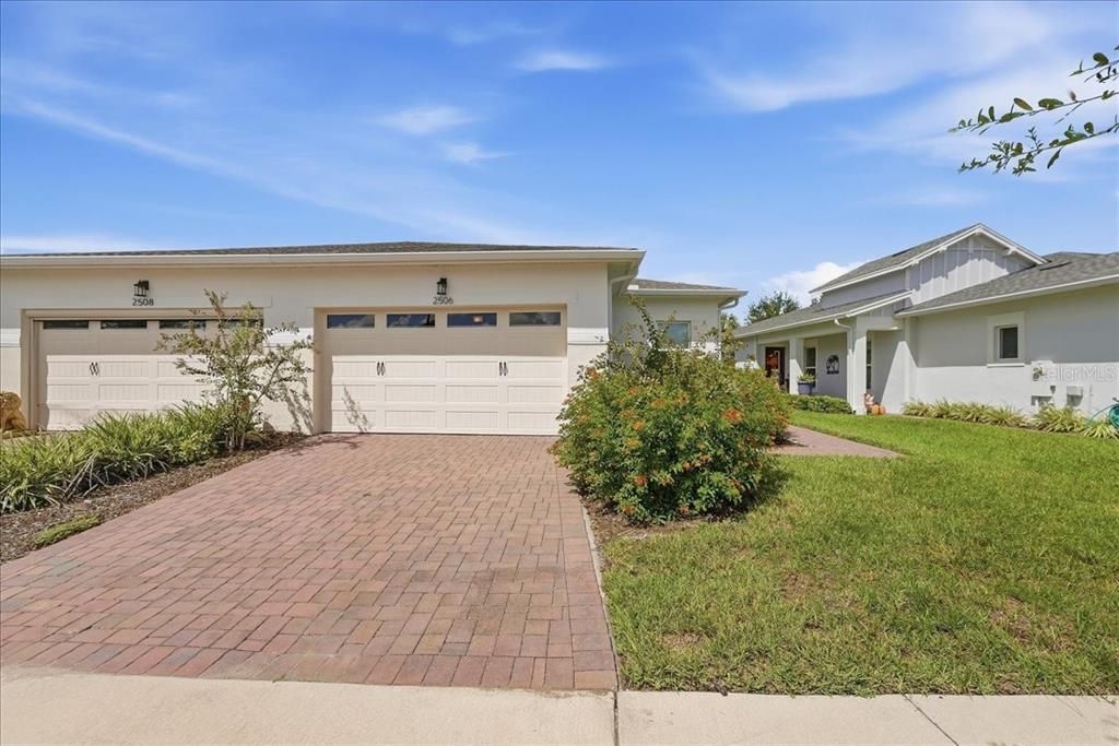 For Sale: $262,500 (2 beds, 2 baths, 1261 Square Feet)