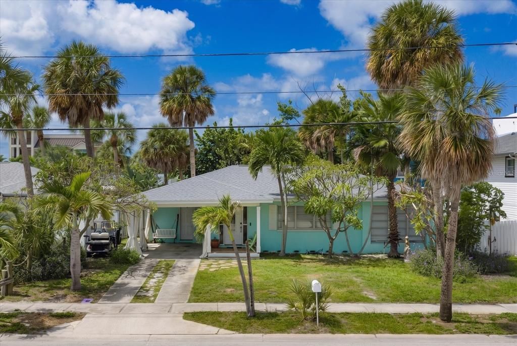 En Venta: $675,000 (3 camas, 2 baños, 1495 Pies cuadrados)
