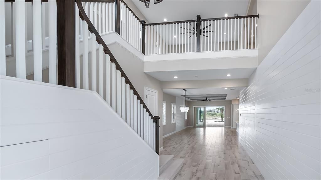 En Venta: $1,199,000 (4 camas, 3 baños, 3022 Pies cuadrados)