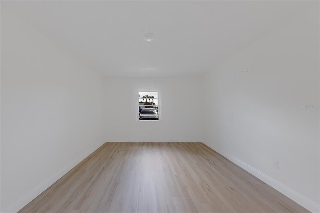 For Rent: $1,500 (2 beds, 1 baths, 960 Square Feet)