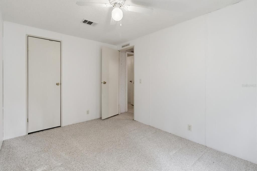 En Venta: $174,000 (3 camas, 2 baños, 1404 Pies cuadrados)