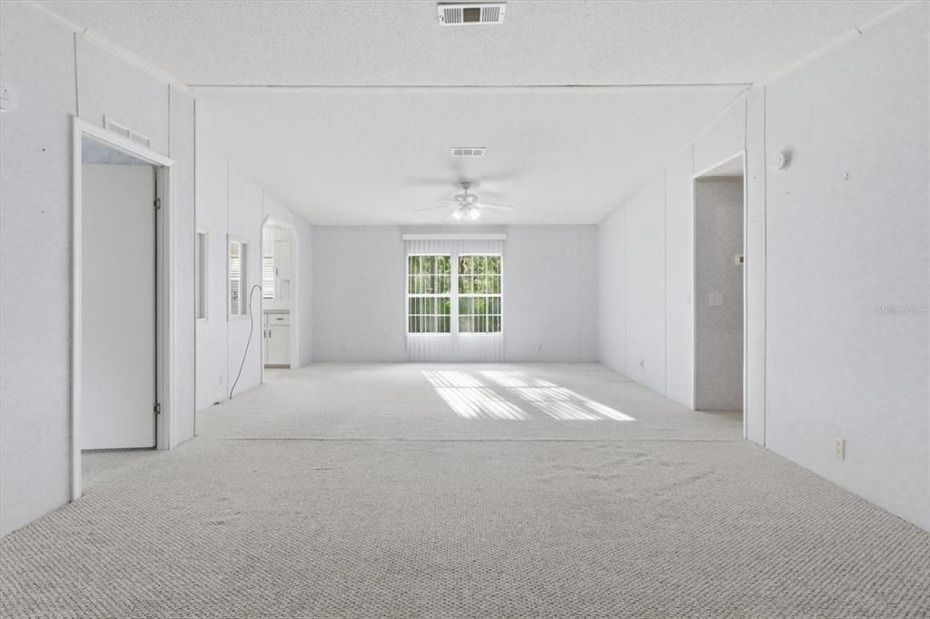 En Venta: $174,000 (3 camas, 2 baños, 1404 Pies cuadrados)