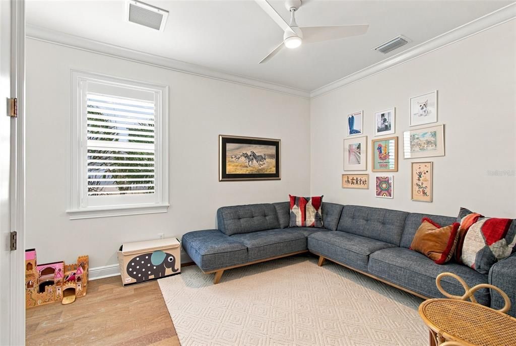 For Sale: $1,800,000 (5 beds, 5 baths, 3606 Square Feet)