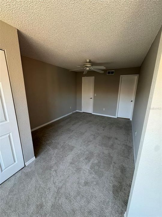 For Rent: $1,200 (1 beds, 1 baths, 597 Square Feet)