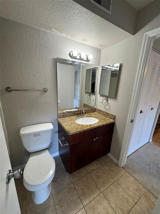 For Rent: $1,200 (1 beds, 1 baths, 597 Square Feet)