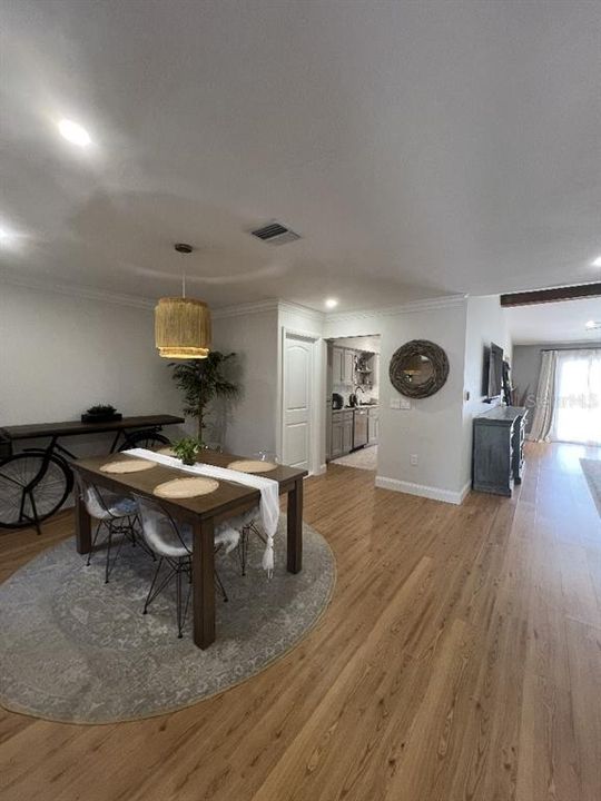 For Sale: $385,000 (3 beds, 2 baths, 1359 Square Feet)