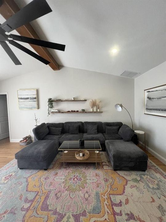 For Sale: $385,000 (3 beds, 2 baths, 1359 Square Feet)