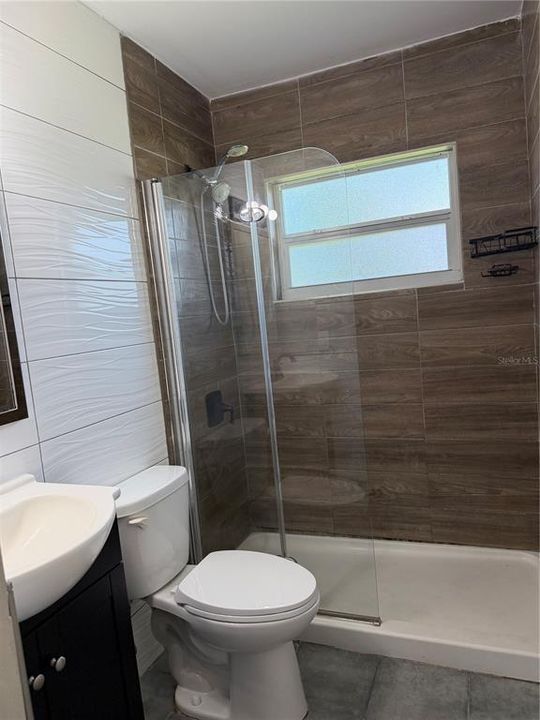 For Rent: $1,860 (4 beds, 2 baths, 1418 Square Feet)