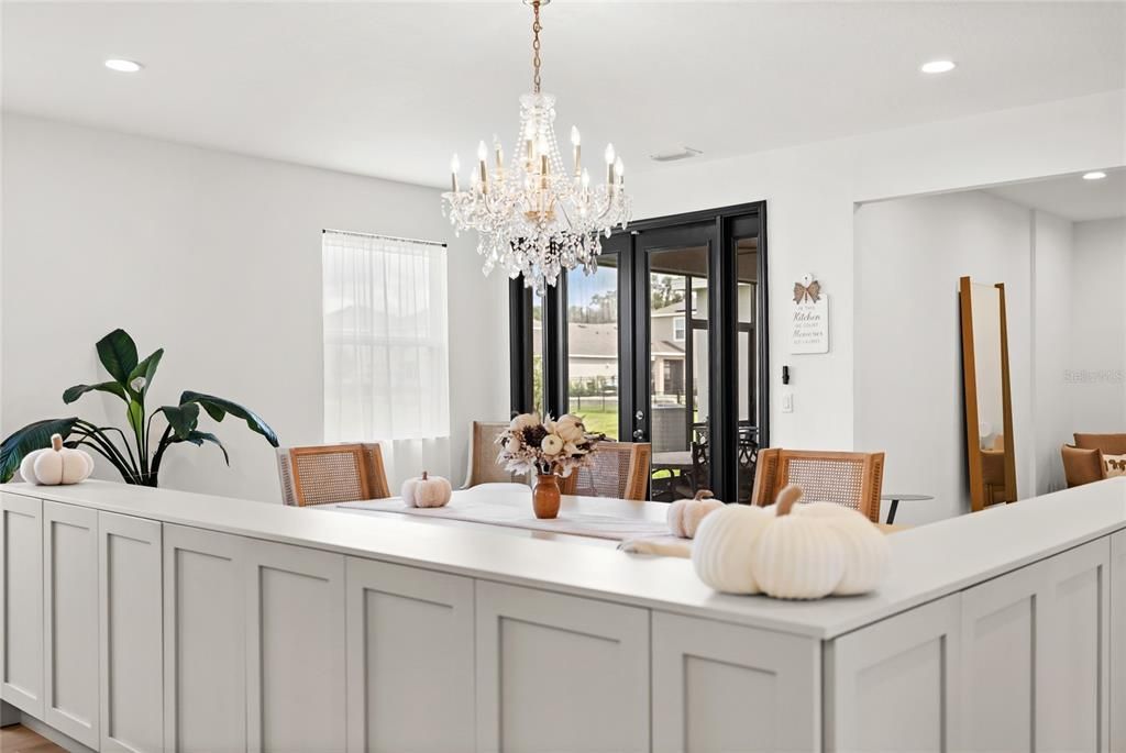 For Sale: $859,000 (5 beds, 3 baths, 3880 Square Feet)