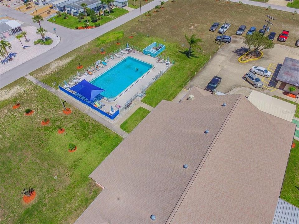 For Sale: $99,000 (2 beds, 1 baths, 720 Square Feet)