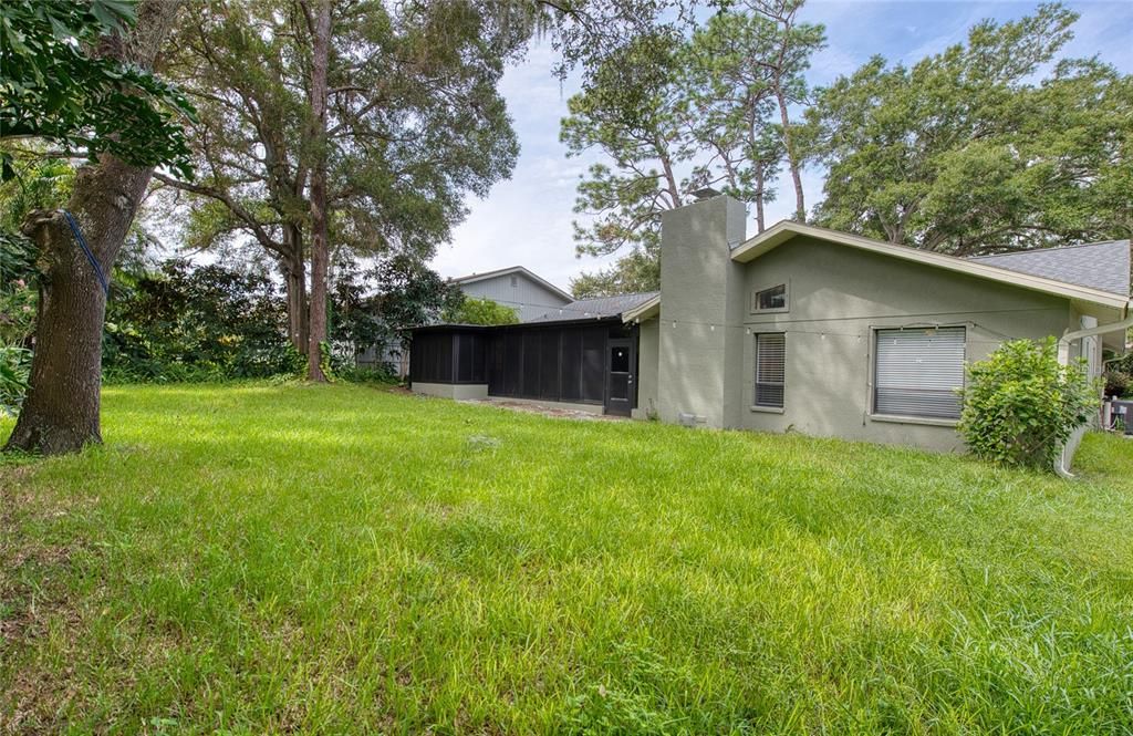 For Rent: $3,000 (3 beds, 2 baths, 1896 Square Feet)