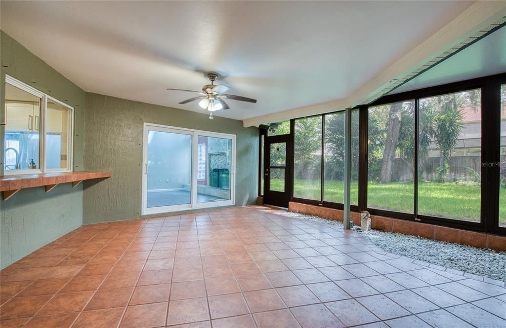 For Rent: $3,000 (3 beds, 2 baths, 1896 Square Feet)