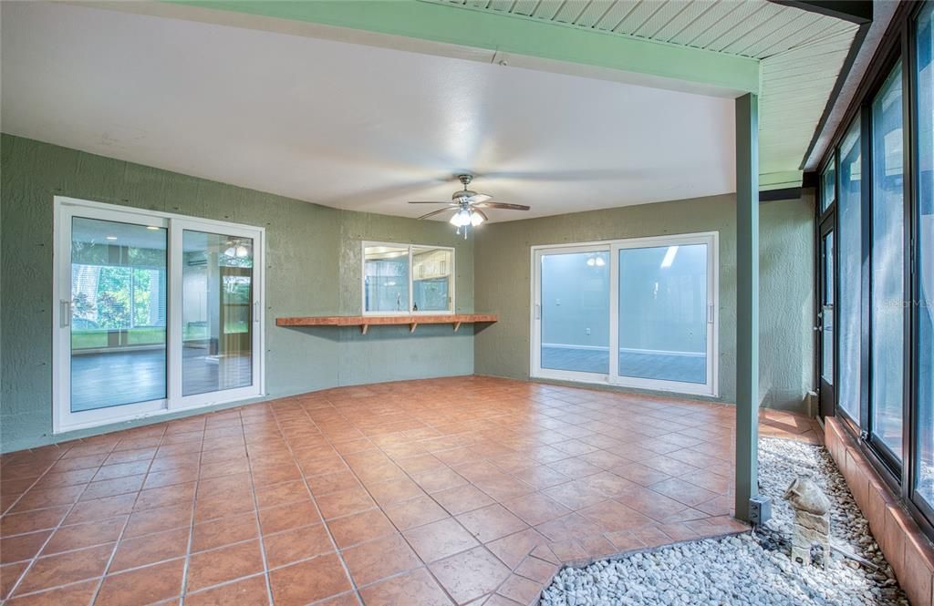 For Rent: $3,000 (3 beds, 2 baths, 1896 Square Feet)